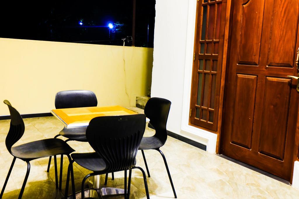 Green View Holiday Resort แคนดี้ ภายนอก รูปภาพ