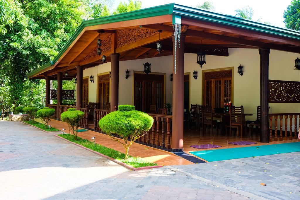 Green View Holiday Resort แคนดี้ ภายนอก รูปภาพ