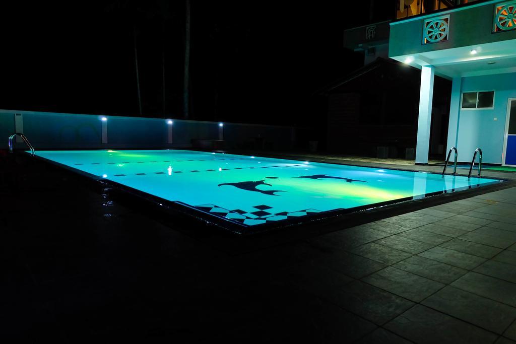 Green View Holiday Resort แคนดี้ ภายนอก รูปภาพ