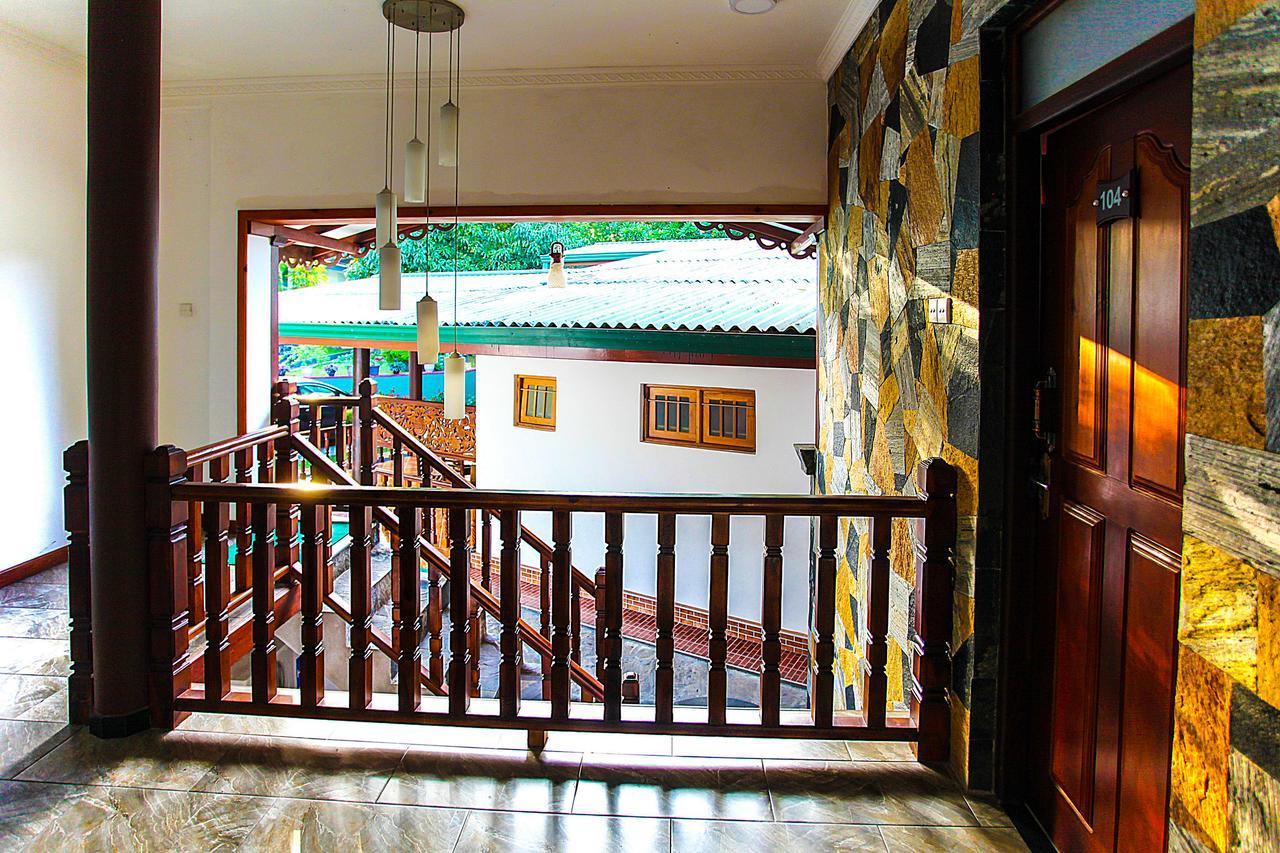 Green View Holiday Resort แคนดี้ ภายนอก รูปภาพ